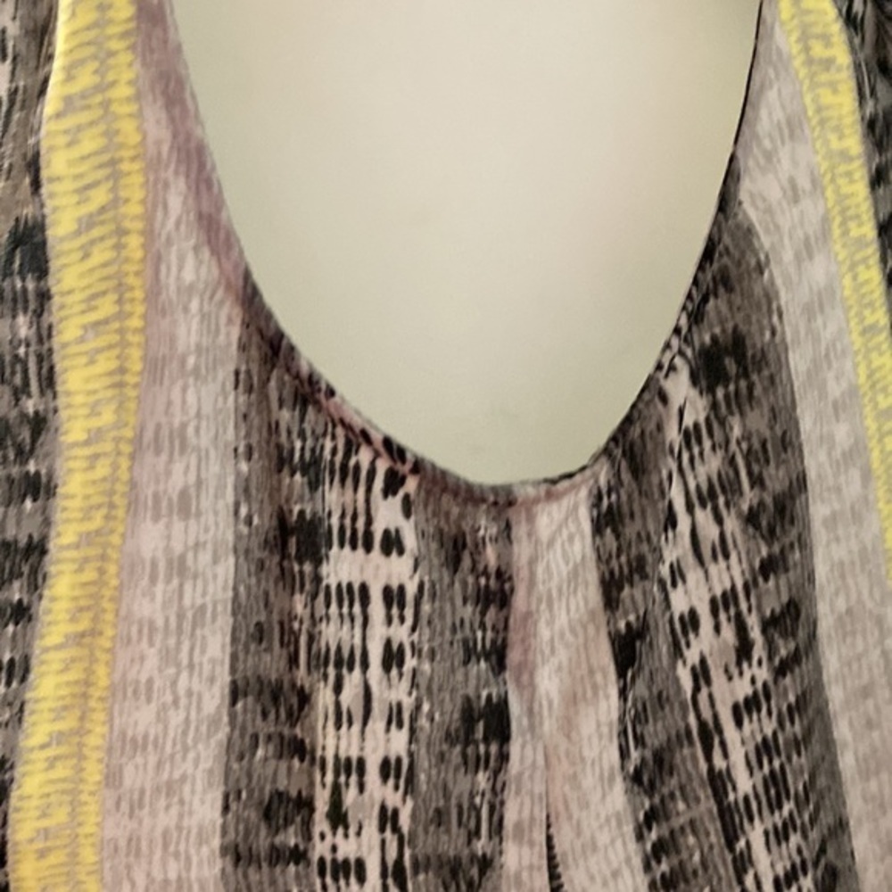 BCBGMAXAZRIA Womens Sleeveless Blouse - sz Small - Picture 7 of 14